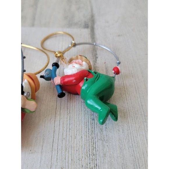 Hallmark Santa Claus 1988 fishing Fisher mistletoe 1991 ornament Xmas set - Picture 4 of 7